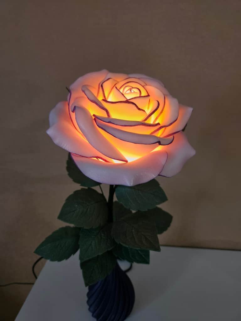 Naktslampiņa "ROZĪTE"