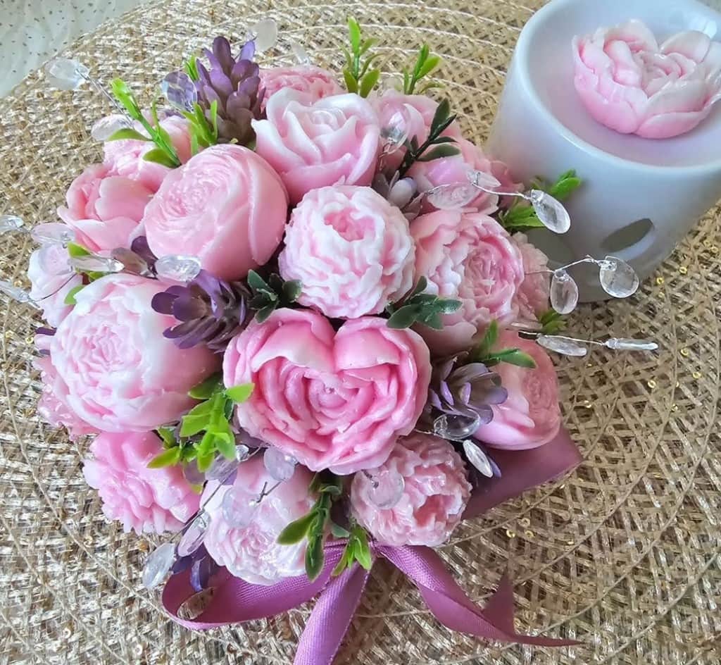 Aromātiskā vaska ziedu kompozīcija 