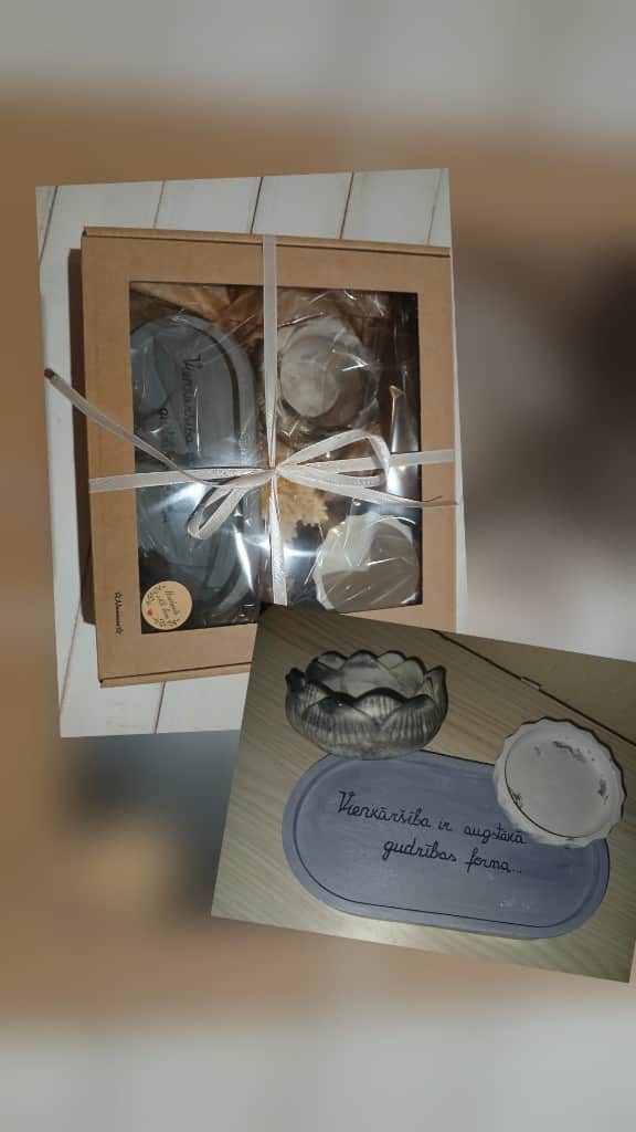 Dekoratīvo ģipša trauku komplekts