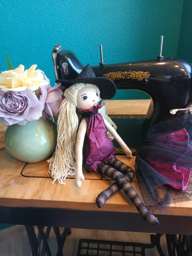 Draudzīgā raganiņa