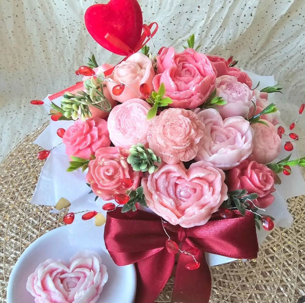 Aromātiskā vaska ziedu pušķis 