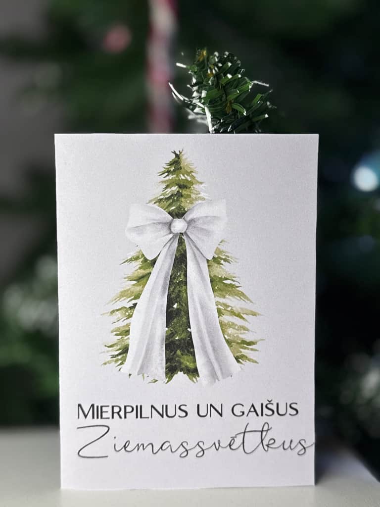 Ziemassvētku kartītes (atveramas)