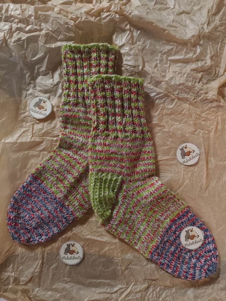 KiKnits zeķes Klasikās strīpas 30-31 izmērs
