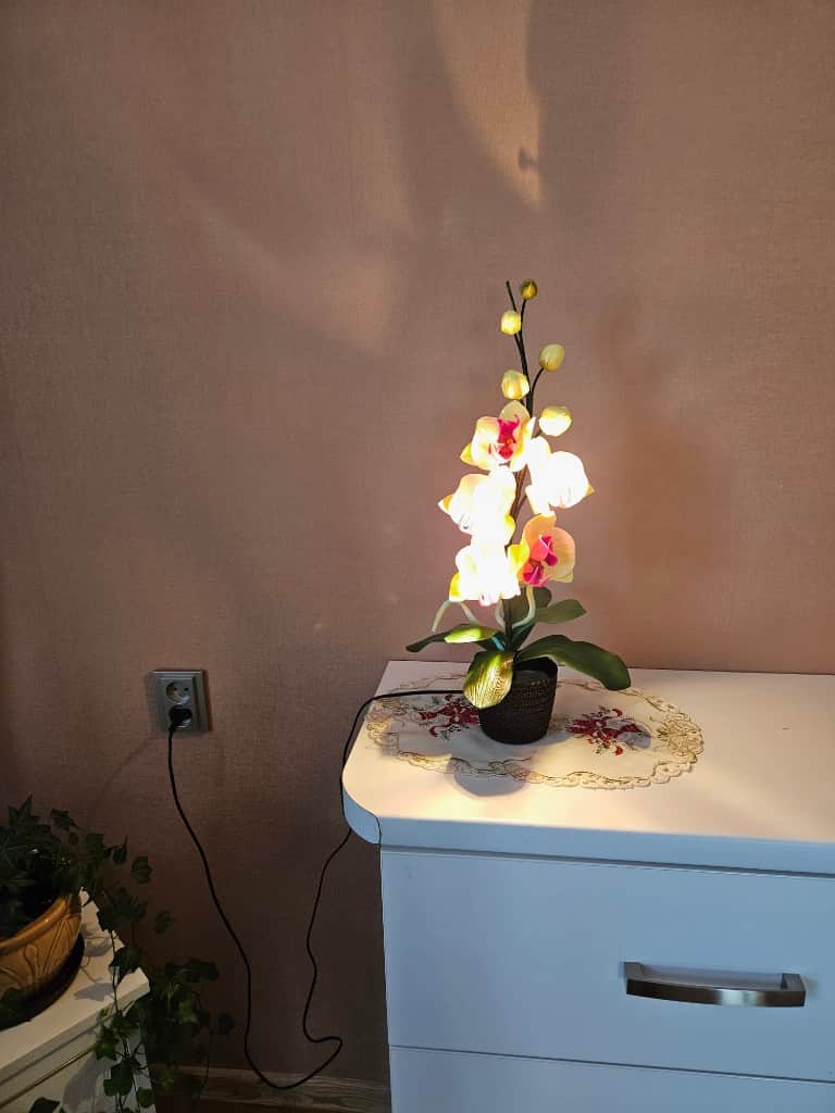 Naktslampiņa "ORHIDEJA"