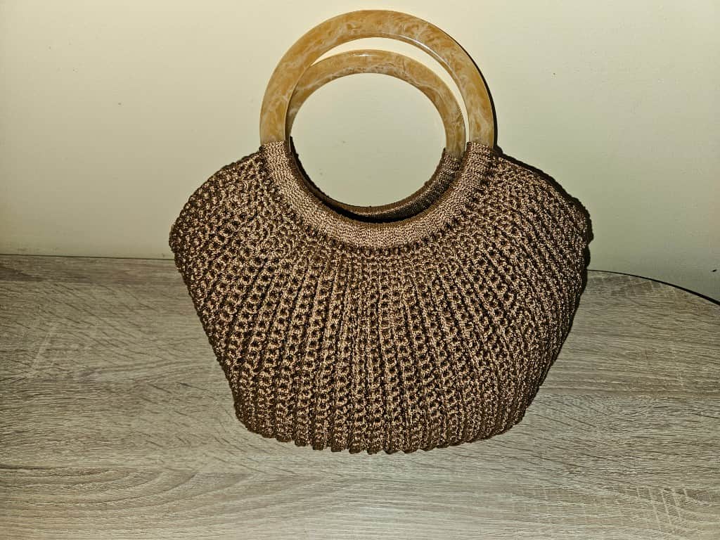 Tamborēta rokassomiņa