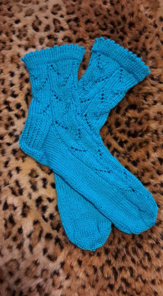 Adītas zeķes un zeķītes