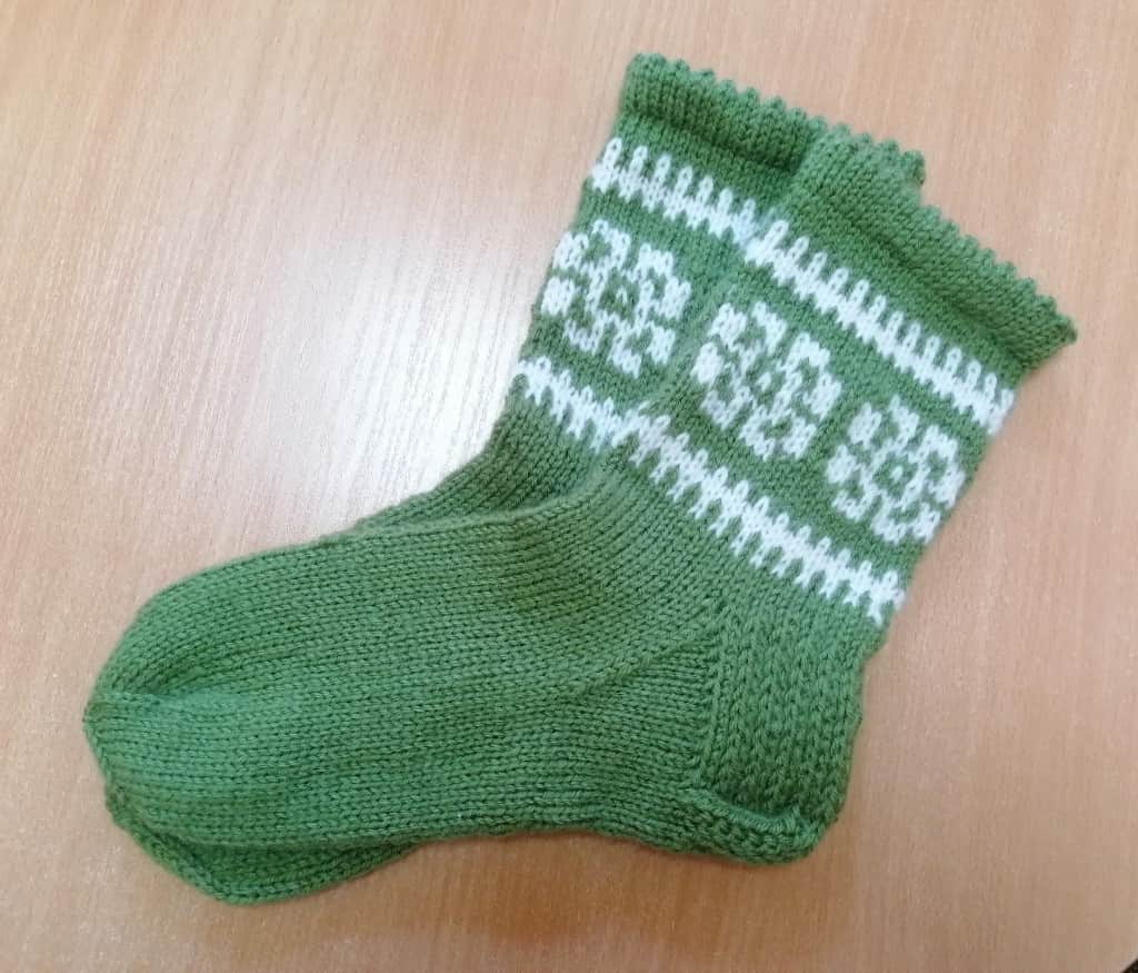 Adītas zeķes un zeķītes