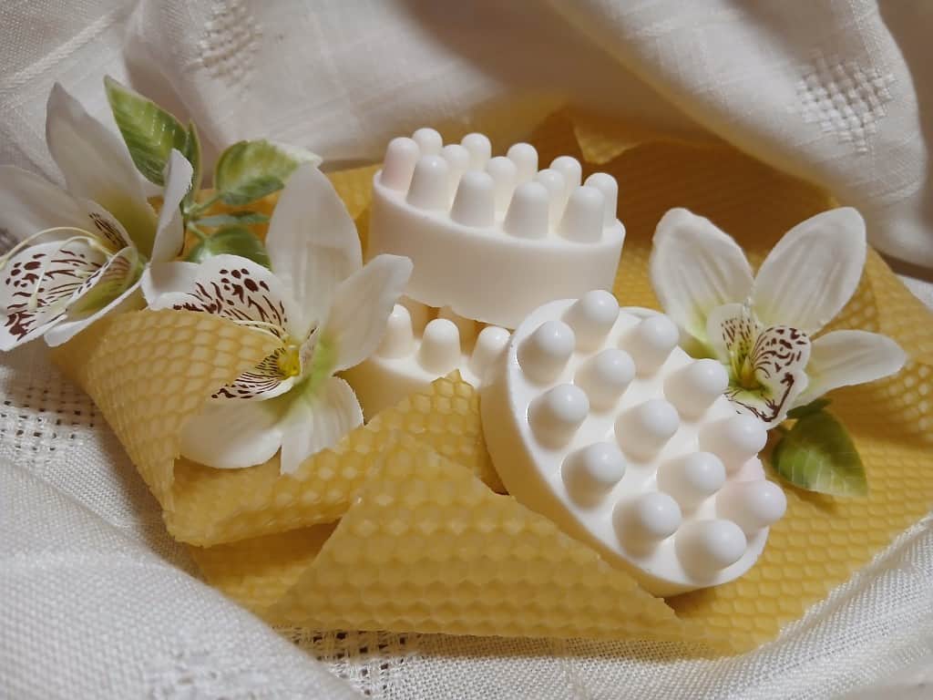 Masāžas ziepes ar medus un liepziedu aromātu