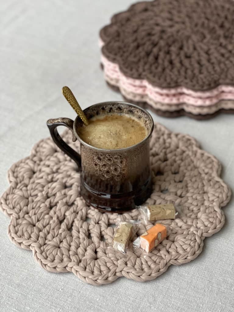 Komplekts no 6 galda paliktņiem 🌸