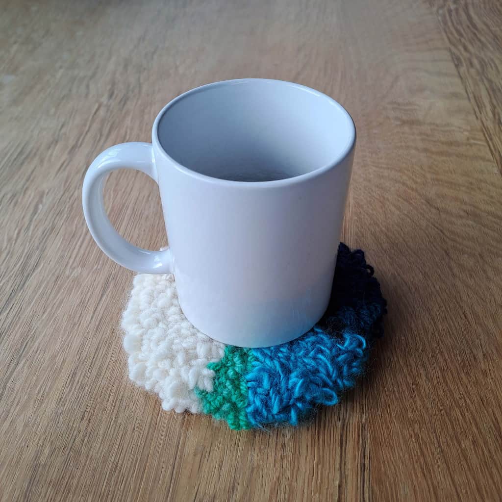 Paliktnis krūzei "Ainava"