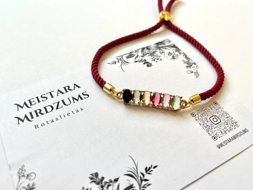 Kristāliņu rokassprādze (sarkana)