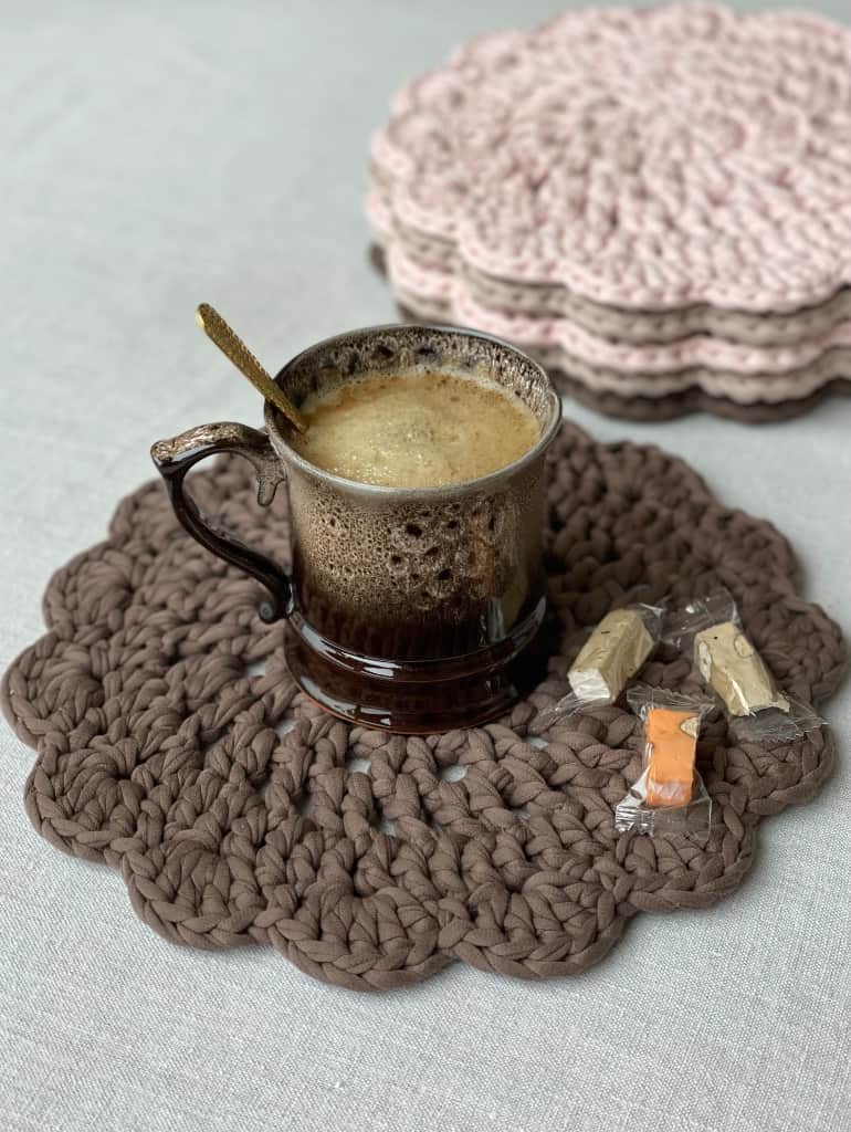 Komplekts no 6 galda paliktņiem 🌸