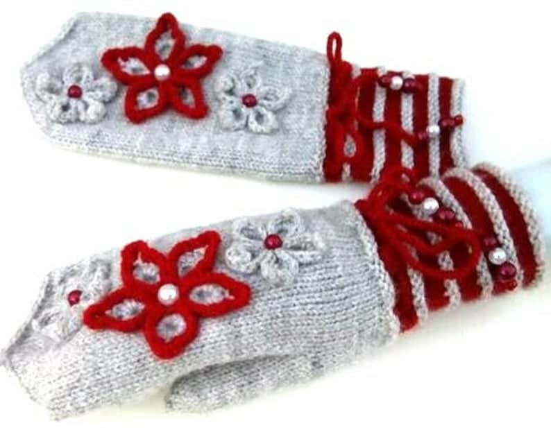 Dūraiņi, Cimdi sievietēm, vilnas cimdi ar izšuvumu