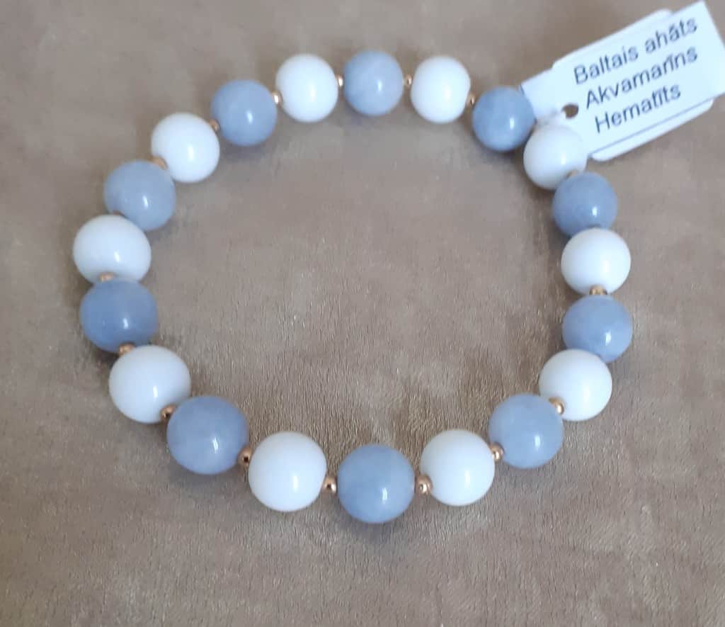 Elastīga dabīgo akmeņu rokassprādze