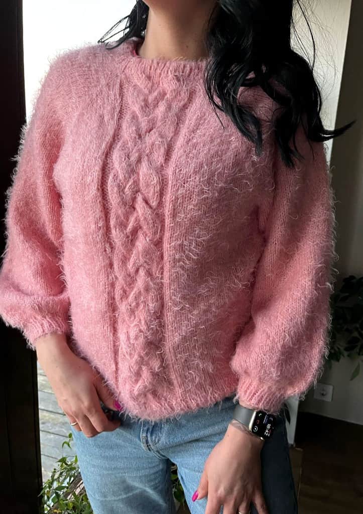 Džemperis ar pīnēm