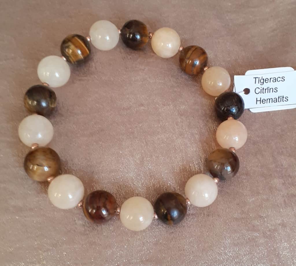 Elastīga dabīgo akmeņu rokassprādze