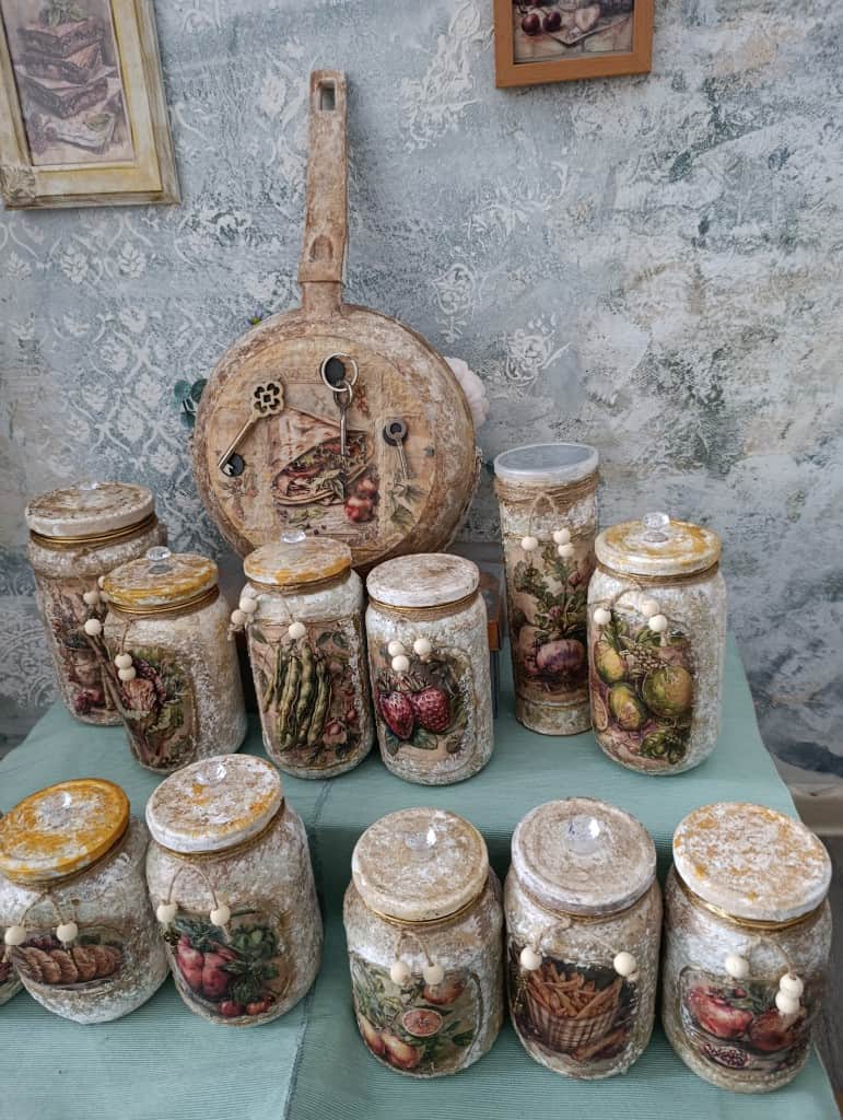 Stikla burciņas uzglabāšanai