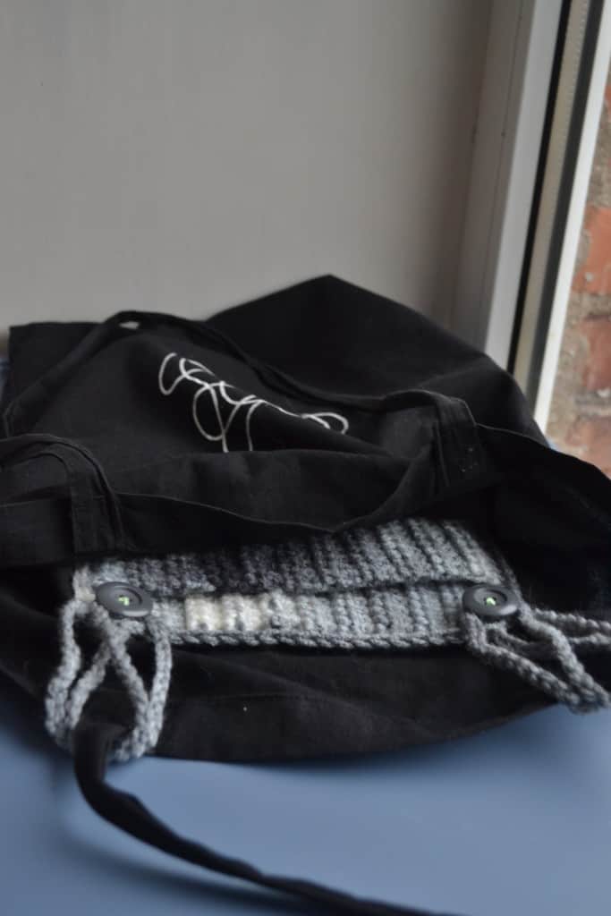 tamborēta ''iekškabatiņa'' auduma maisiņiem