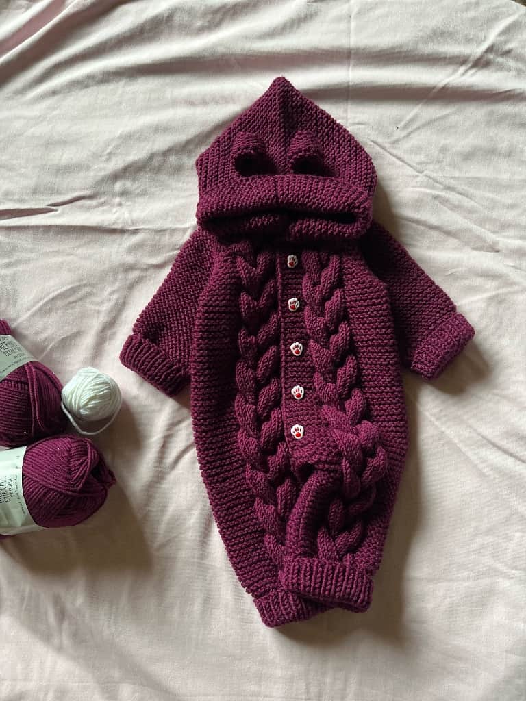 Kombinezoniņš ar pīnīti