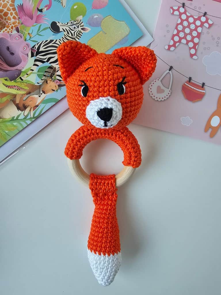 Tamborēts lapsēna grabulis