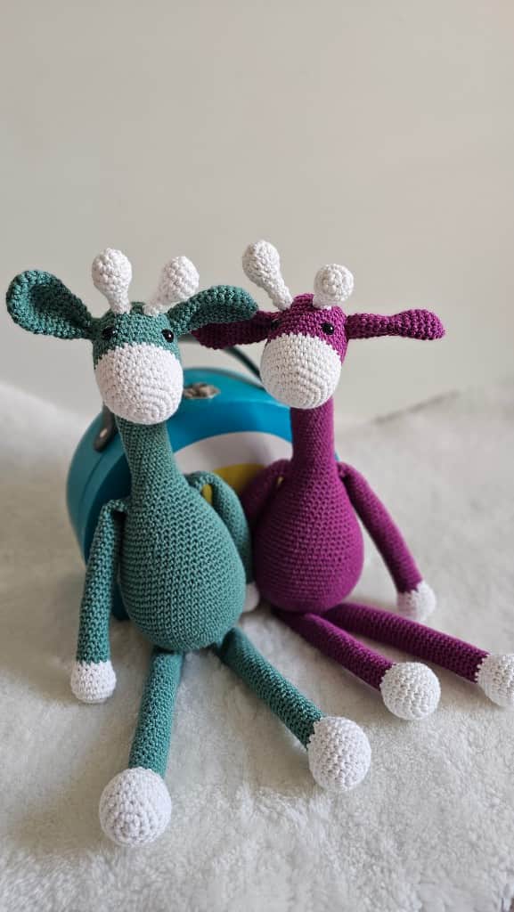 Tamborēta žirafīte 