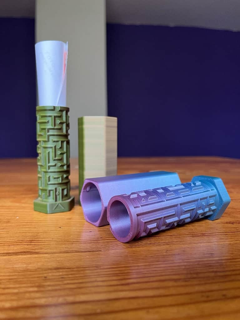 3D printēta labirinta tūba – interaktīva dāvanu kārbiņa naudai, zīmītei vai pārsteigumam