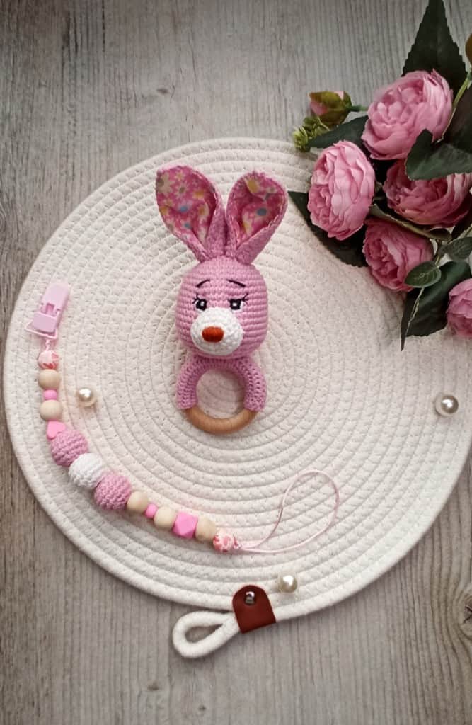 Dāvanu komplekts raudzībām.