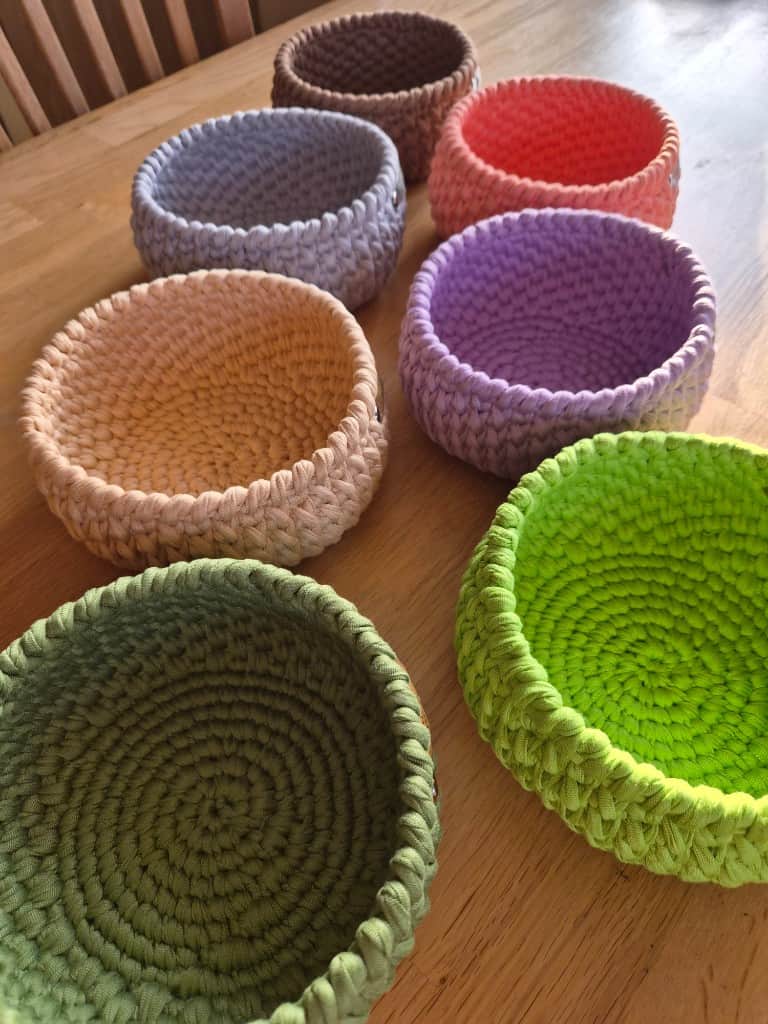 Tamborēti interjera grozi TEXTURA persiks