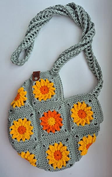 Tamborēta Daisy somiņa 